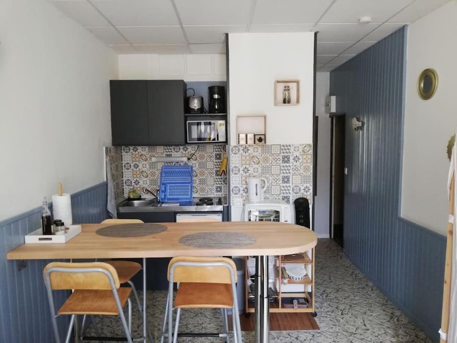 Le Nid Douillet Univers Linge Fourni La Bourboule Buitenkant foto